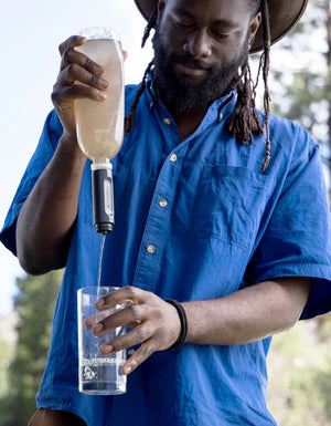 LifeStraw Peak Series Collapsible Squeeze 1L Bottle with Filter Mountain Blue